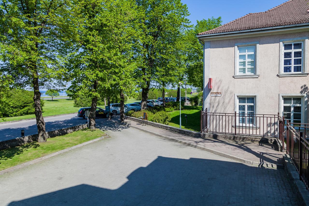 Aquamarine Hotel Tallinn Ngoại thất bức ảnh
