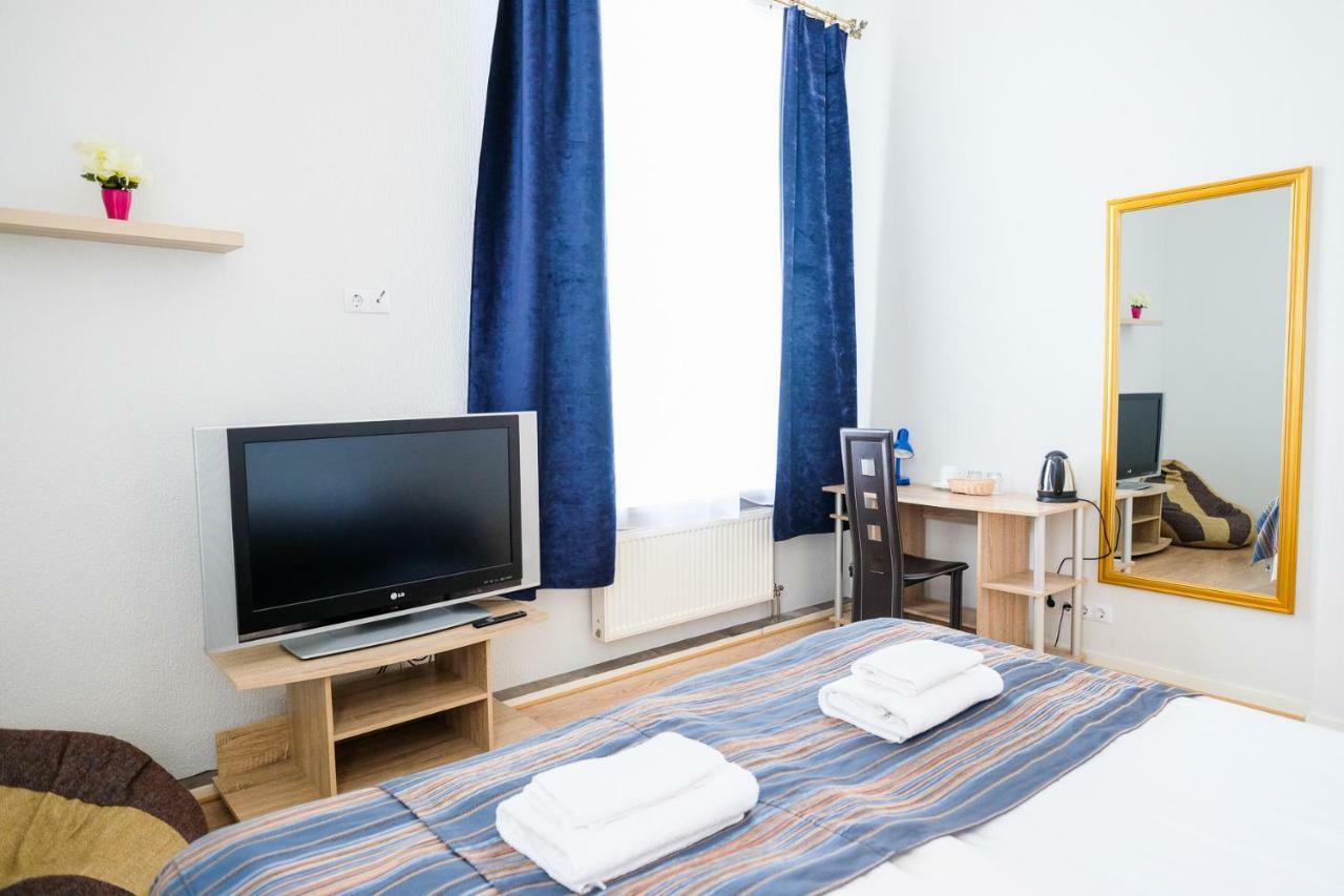 Aquamarine Hotel Tallinn Ngoại thất bức ảnh
